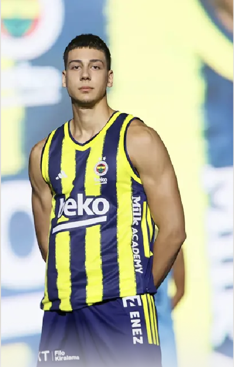 Fenerbahçe × Adidas — Kit Launch Campaign — Youth Academy Representative